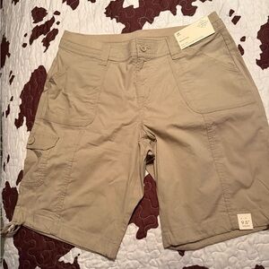 St. John's Bay Women's Beige Cargo Shorts